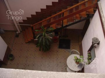 Venta Casa Boedo Almagro Seis Ambientes Dos Plantas