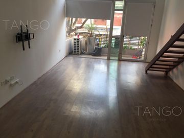 Venta Departamento en Nuñez Tipo Loft Dos Plantas Con Cochera Apto Crédito