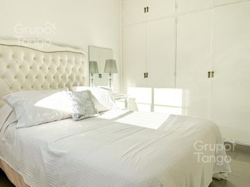 Departamento Venta Caballito Cuatro Ambientes Balcon Frente Terraza Parilla
