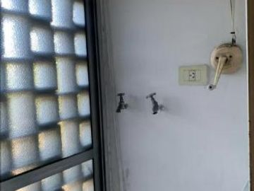 Venta Departamento 4 Ambientes en Parque Patricios Con Balcón Con Cochera Baulera