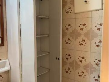 Venta Departamento 4 Ambientes en Parque Patricios Con Balcón Con Cochera Baulera