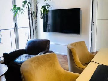 Venta Departamento Palermo Hollywood dos Ambientes Escaleras
