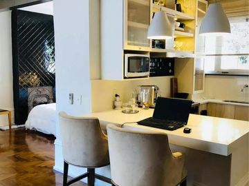 Venta Departamento Palermo Hollywood dos Ambientes Escaleras