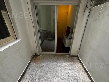 Departamento en Venta, Villa Crespo, 2 ambientes con patio