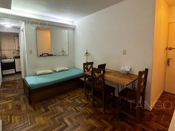 Departamento en Venta, Villa Crespo, 2 ambientes con patio
