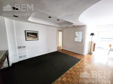Oportunidad - Departamento en  Venta 3 ambientes - Recoleta