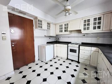 Oportunidad - Departamento en  Venta 3 ambientes - Recoleta