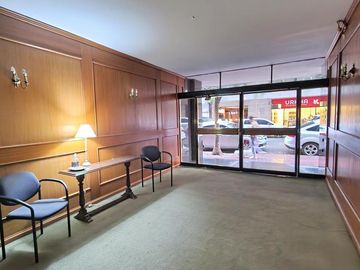 Oportunidad - Departamento en  Venta 3 ambientes - Recoleta