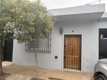 Divina Casa en Ingeniero Maschwitz - APTO CREDITO