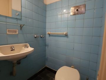 3 ambientes al frente con balcón APTO CRÉDITO