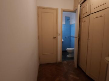 3 ambientes al frente con balcón APTO CRÉDITO
