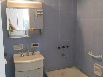 Departamento en Belgrano en venta, 3 ambientes con balcón (2)