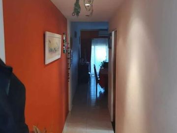 Venta Departamento Cuatro Ambientes en Boedo Con Balcón Apto Crédito Con Baulera