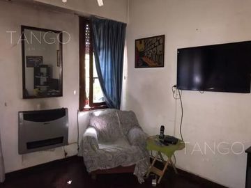 Venta Departamento en Almagro Tres Ambientes APTO CREDITO