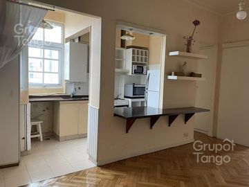 Departamento en Monserrat en venta, 3 ambientes con balcón
