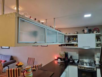 Venta Departamento 3 Ambientes en Recoleta Con Balcón Baulera Pileta Apto Crédito