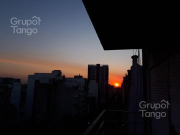 Venta Departamento Monoambiente Balvanera Balcón Cochera