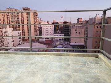 Venta Departamento Monoambiente Balvanera Balcón Cochera