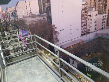Venta Departamento Monoambiente Balvanera Balcón Cochera