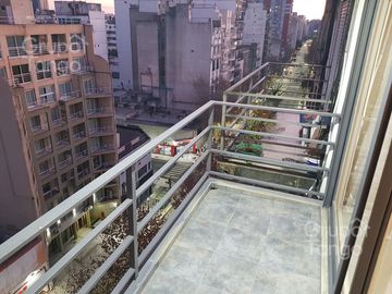 Venta Departamento Monoambiente Balvanera Balcón Cochera