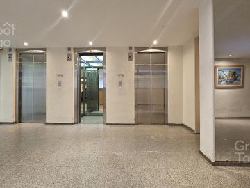 Venta Departamento Monoambiente Balvanera Balcón Cochera