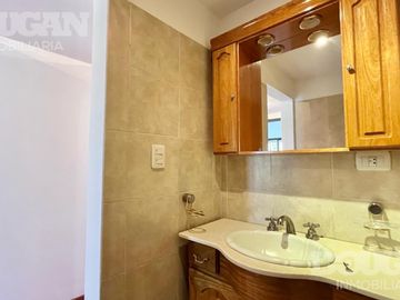 Casa céntrica con gas natural en venta - Merlo / San Luis