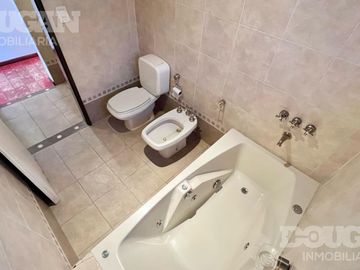 Casa céntrica con gas natural en venta - Merlo / San Luis