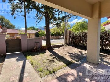Casa céntrica con gas natural en venta - Merlo / San Luis