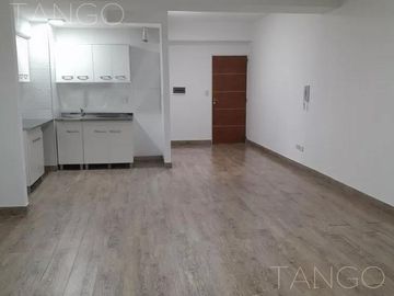 Venta Departamento Monoambiente Retiro Frente
