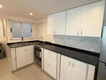 Departamento Venta Villa Crespo Cuatro Ambientes Balcon Frente Terraza Parilla