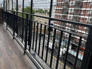 Departamento Venta Villa Crespo Cuatro Ambientes Balcon Frente Terraza Parilla