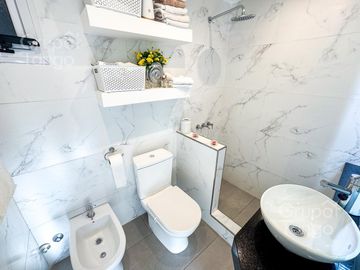 Departamento Venta Villa Crespo Cuatro Ambientes Balcon Frente Terraza Parilla