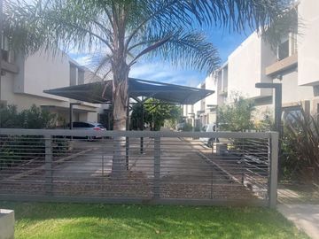 Duplex en Venta, Barrio Cerrado - La Plata
