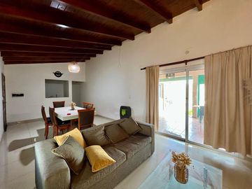 Venta Casa 3 dorm Miradores 1 - Apto crédito