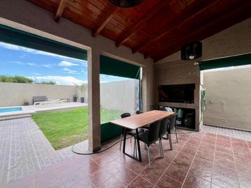 Venta Casa 3 dorm Miradores 1 - Apto crédito