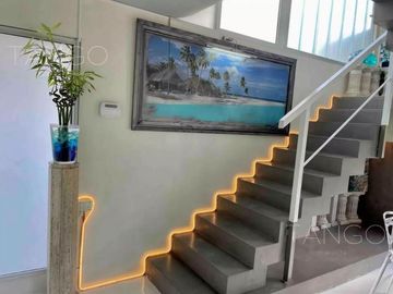 Venta Departamento Duplex 4 ambientes en Palermo Hollywood Apto Crédito Con Cochera Full Amenities
