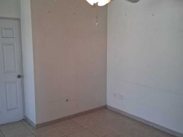 CASA EN VENTA EN PEDREGAL DE ORIENTE EN GUADALUPE