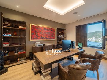 Residencia de lujo en San Agustín Campestre