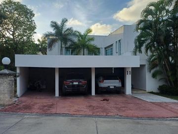 Casa en Venta en Residencial Villa Magna