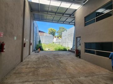 BODEGA EN VENTA GUADALUPE