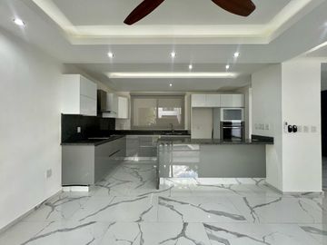 Venta de Casa en Temozon Norte