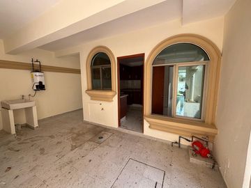 Casa en VENTA - Residencial La Joya