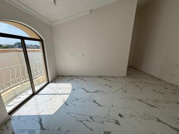 Casa en VENTA - Residencial La Joya