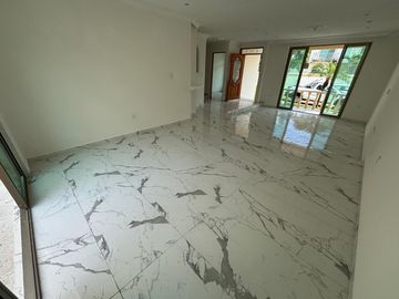 Casa en VENTA - Residencial La Joya