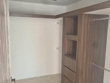 Casa en venta dentro de privada con amenidades en Conkal