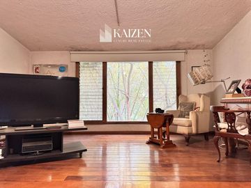 CASA EN VENTA, COL. COLINAS DE SAN JAVIER