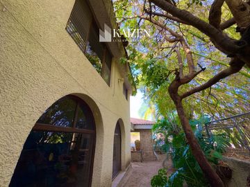 CASA EN VENTA, COL. COLINAS DE SAN JAVIER