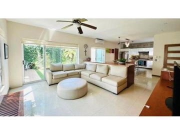 CASA EN VENTA CARRETERA NACIONAL VERGEL