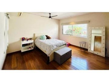 CASA EN VENTA CARRETERA NACIONAL VERGEL
