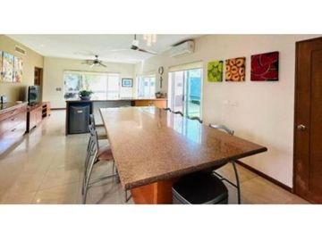 CASA EN VENTA CARRETERA NACIONAL VERGEL